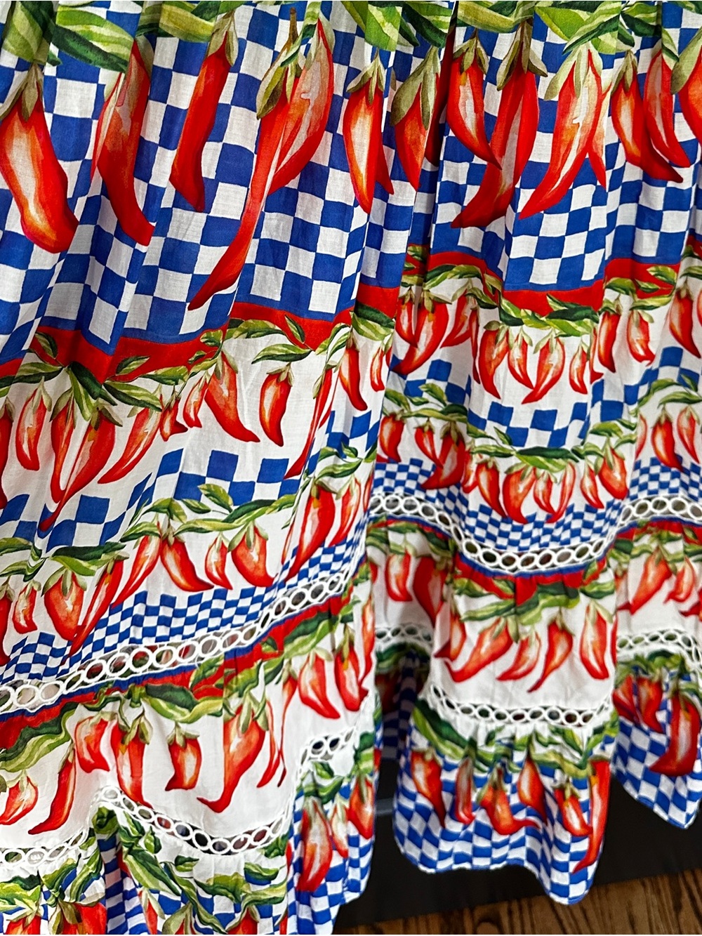 Farm Rio Picnic Peppers Ainika Midi Dress Size Medium - Picture 5 of 16